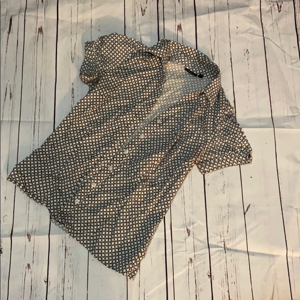 Apt 9 button up shirt